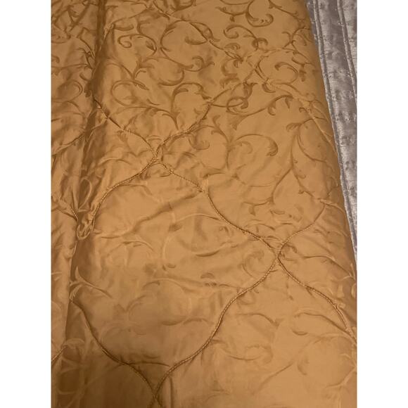 CuddleDown Quilted Comforter Gold Full TWIN Size Mustard - Picture 9 of 10